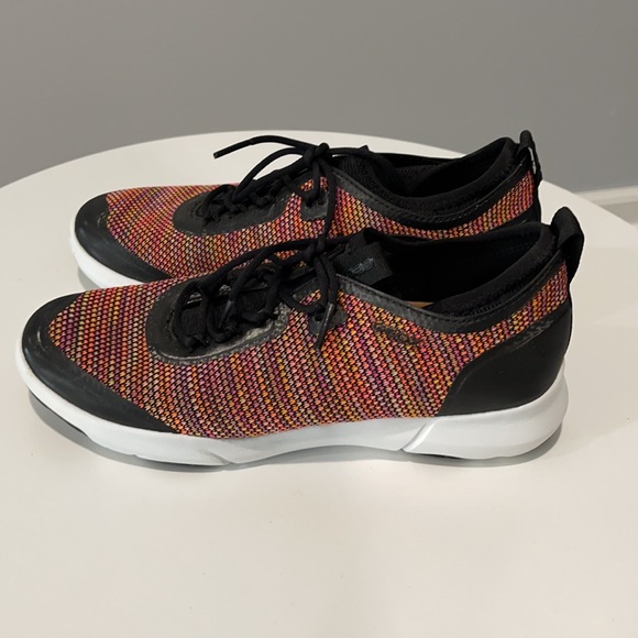 Geox Respira Italian design sneakers US size 5 - Picture 9 of 16